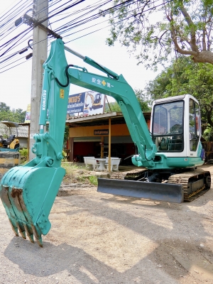KOMATSU 40-7 ขนาดPC-40 <มีVDOให้ชม>รถเก่านอกมีเอกสารอินวอย☎️ติดต่อ 085-5632278 <ราคาต่อรองได้> KOMATSU 40-7 ขนาดPC-40 <มีVDOให้ชม>รถเก่านอกมีเอกสารอินวอย☎️ติดต่อ 085-5632278 <ราคาต่อรองได้>
