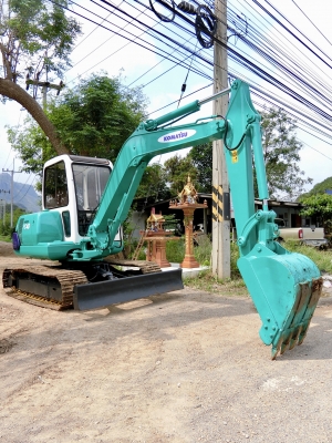 KOMATSU 40-7 ขนาดPC-40 <มีVDOให้ชม>รถเก่านอกมีเอกสารอินวอย☎️ติดต่อ 085-5632278 <ราคาต่อรองได้>