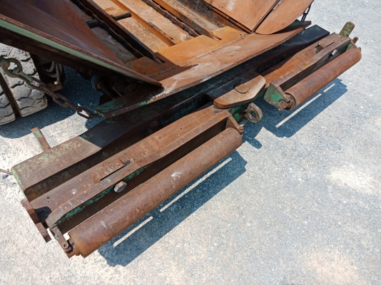 มาใหม่ พร้อมใช้ รถปูยาง 3เมตร HANTA F31W2 นำเข้าจากญี่ปุ่น โทร.090-986-2521 อ๊อบ