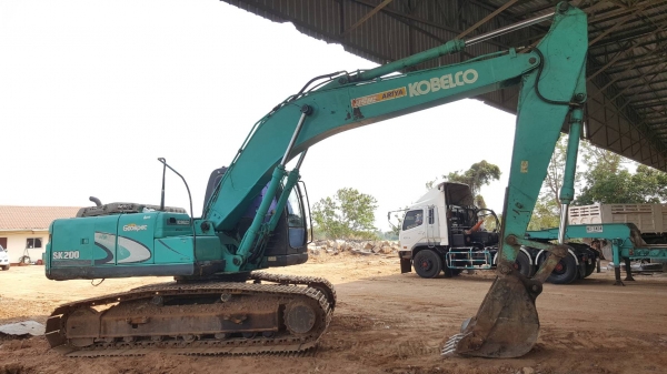 ขาย แบคโฮ KOBELCO SK200-8 YN11 รถปี 54 เอกสารเล่มทะเบียนครบ เครื่องดี ปั้มดี โซ่ 70\% ราคาต่อรองได้ครับ