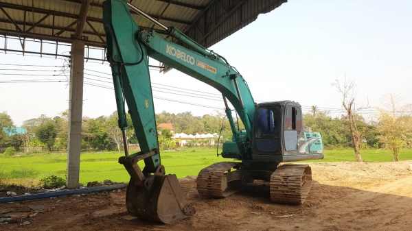 ขาย แบคโฮ KOBELCO SK200-8 YN11 รถปี 54 เอกสารเล่มทะเบียนครบ เครื่องดี ปั้มดี โซ่ 70\% ราคาต่อรองได้ครับ