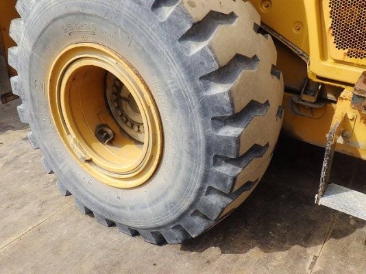 CAT 962H ปี2010 นำเข้าจากญี่ปุ่น โทร.090-986-2521 อ๊อบ