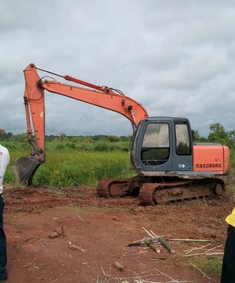 ขาย แบคโฮ HITACHI EX120-5 ซื้อเก่านอกมา เครื่องดี ปั้มดี ช่วงล่างเต็ม ไฟครบ แอร์เย็น เอกสารแจ้งจำหน่ายจากบริษัท