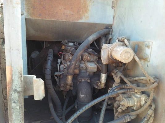 ขาย แบคโฮ HITACHI EX120-5 ซื้อเก่านอกมา เครื่องดี ปั้มดี ช่วงล่างเต็ม ไฟครบ แอร์เย็น เอกสารแจ้งจำหน่ายจากบริษัท