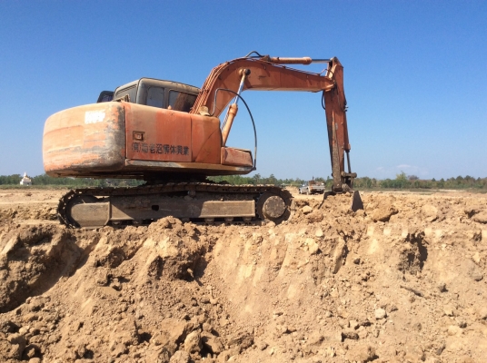 ขาย แบคโฮ HITACHI EX120-5 ซื้อเก่านอกมา เครื่องดี ปั้มดี ช่วงล่างเต็ม ไฟครบ แอร์เย็น เอกสารแจ้งจำหน่ายจากบริษัท