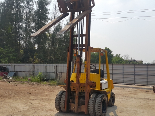 รถฟอร์คลิฟต์ TOYOTA 2FD25 รถเก่านอกนำเข้า ยังไม่เคยใช้งานในไทย ยก 2.5 ตัน เสาสูง 3 เมตร งากระดก ยกเท ล้อหน้าคู่ เครื่อง 2J พร้อมใช้งาน มีเอกสารใบอินวอยซ์ มี VDO การทำงานให้ชม