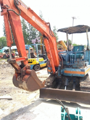 รถแบคโฮ HITACHI EX27 รถเก่านอกนำเข้า ยังไม่เคยใช้งานในไทย เทียบเท่า KOMATSU PC30-6 ชั่วโมงการทำงาน 2,000+ชั่วโมง เครื่องดี ปั๊มแรง เอวแน่น พร้อมใช้งาน มีเอกสารใบอินวอยซ์