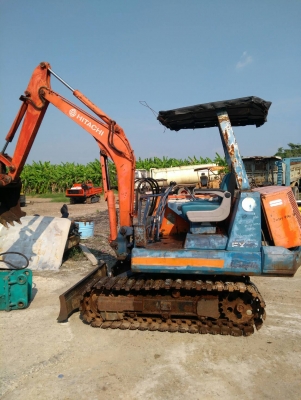 รถแบคโฮ HITACHI EX27 รถเก่านอกนำเข้า ยังไม่เคยใช้งานในไทย เทียบเท่า KOMATSU PC30-6 ชั่วโมงการทำงาน 2,000+ชั่วโมง เครื่องดี ปั๊มแรง เอวแน่น พร้อมใช้งาน มีเอกสารใบอินวอยซ์