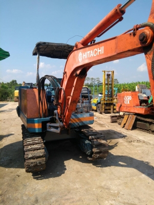 รถแบคโฮ HITACHI EX27 รถเก่านอกนำเข้า ยังไม่เคยใช้งานในไทย เทียบเท่า KOMATSU PC30-6 ชั่วโมงการทำงาน 2,000+ชั่วโมง เครื่องดี ปั๊มแรง เอวแน่น พร้อมใช้งาน มีเอกสารใบอินวอยซ์