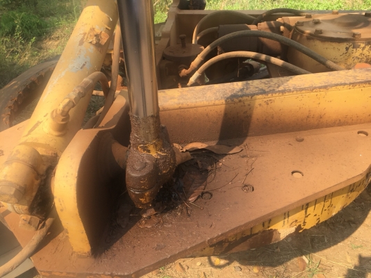 ขายรถเกรด CAT 140G5MD 37XX ก่วา ขายรถเกรด CAT 140G5MD 37XX ก่วา