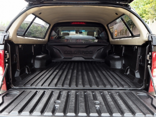 #CHEVROLET COLORADO NEW X-CAB 2.8 LTZ Z71 4WD ปี 2012 เกียร์MANUAL 4WD