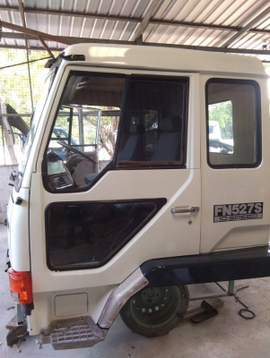 หัวเก๋ง mitsubishi fuso