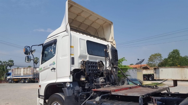 ขาย หัวลาก HINO MEGA 344 แรงม้า ปี 57 หางพื้นเรียบสามมิตรสามเพลา พร้อมแยกขาย ราคาคุยกัน รถสวยพร้อมใช