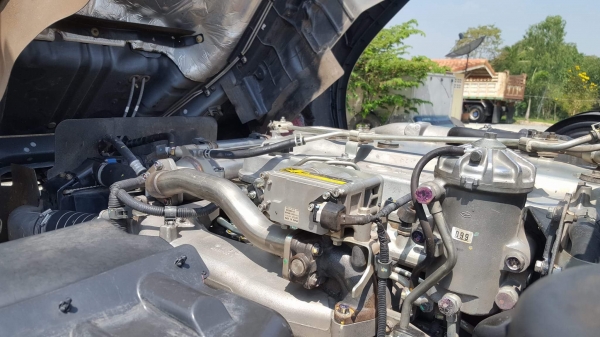 ขาย หัวลาก HINO MEGA 344 แรงม้า ปี 57 หางพื้นเรียบสามมิตรสามเพลา พร้อมแยกขาย ราคาคุยกัน รถสวยพร้อมใช