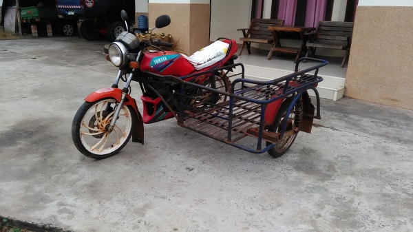 ขาย12000บาทยามาฮ่าRXZ มีทะเบียนเอกสารพร้อมโอนใส่พ่วงข้าง ขาย12000บาทยามาฮ่าRXZ มีทะเบียนเอกสารพร้อมโอนใส่พ่วงข้าง