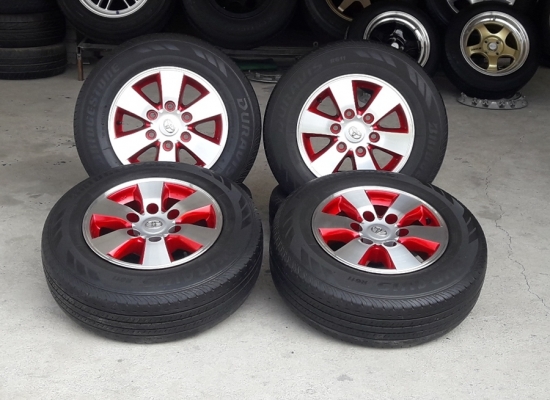 ล้อTOYOTA PRERUNNER ขอบ15 6รู พร้อมยาง 205/70/15   4 ล้อ