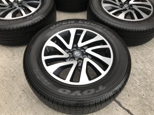 ล้อแม็กป้ายแดง Nissan Navara Caliber NP300 ขอบ 18 พร้อมยาง 255-60-18 ปี 17 สวยกริ๊บ