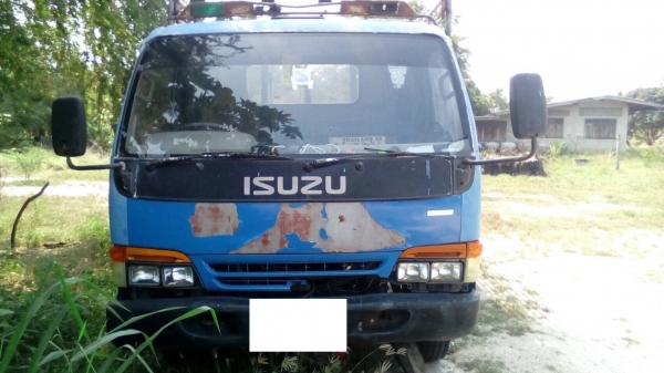 ขาย 6ล้อ isuzu NPR 120แรง ปี42 ยาว4.3ม.