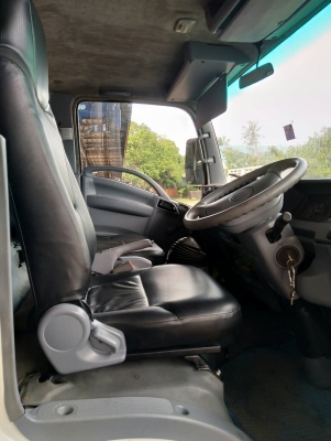 ขาย 6ล้อ isuzu NPR 150แรง ปี51 ยาว 5ม.