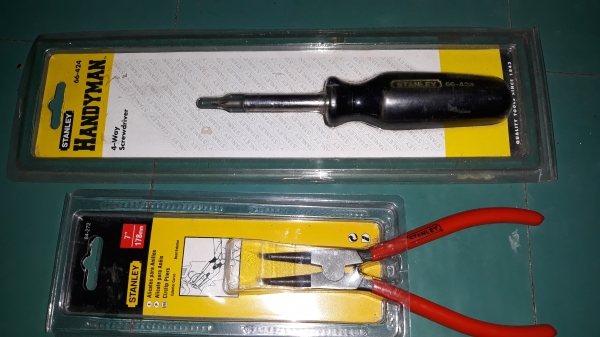ขายไขควงสลับหัวได้ STANLEY HANDYMAN MADE IN USA.เก่าเก็บ
