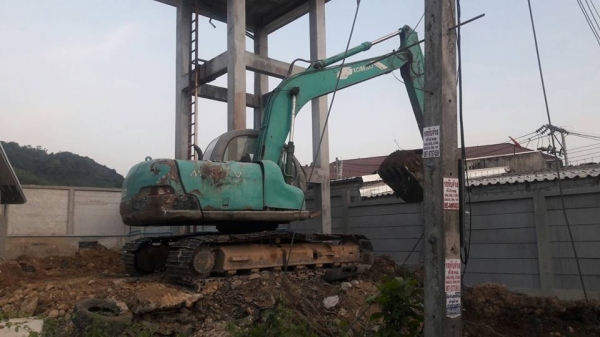 SK120มาร์คไฟว สภาพพร้อมใช้งาน  ลอนเลอได้โซ่แผ่นไม่สวย เอวแน่น ไฟฟ้าตัดเอกสารใบซื้อขายเครื่องปั้มดีราคา490,000บาทสนใจโทรหา ☎ 081-989-1989 + ID LINE : rangrayong หรั่งครับ