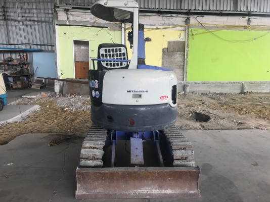 ขายรถแบคโฮMITSUBISHIรุ่นMM20SRนำเข้าญี่ปุ่น ไม่เคยใช้งานในไทย แทร็กเหล็กมียางหุ้มสภาพดีพร้อมใช้งาน Line :  jiraroj2909