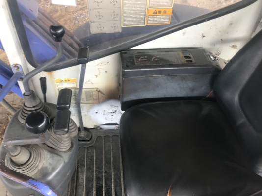 ขายรถแบคโฮMITSUBISHIรุ่นMM20SRนำเข้าญี่ปุ่น ไม่เคยใช้งานในไทย แทร็กเหล็กมียางหุ้มสภาพดีพร้อมใช้งาน Line :  jiraroj2909