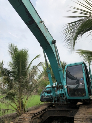 ขาย sk200-5 บูมยาว18ม พร้อมใช้ ใบซื้อขาย