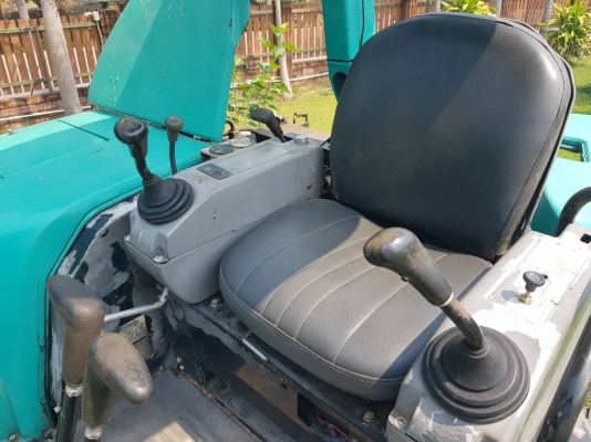 ขายรถขุด Kobelco sk40 sr ขายรถขุด Kobelco sk40 sr