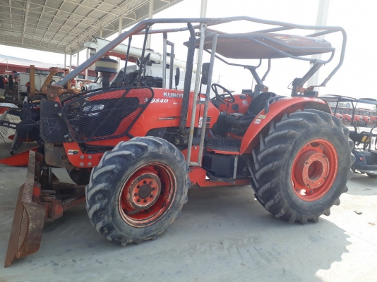 แทรกเตอร์ M9540 ใบมีด+ผาน7 สภาพสวยใช้งานได้ปกติ เครื่องดีไฮดรอลิคดี สนใจโทร.092-2603737