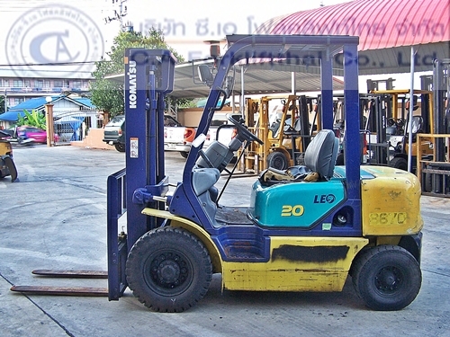 ขาย รถโฟล์คลิฟท์ KOMATSU รุ่น FD20W-12