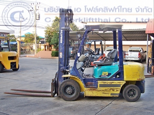 ขาย รถโฟล์คลิฟท์ KOMATSU รุ่น FD25C-14