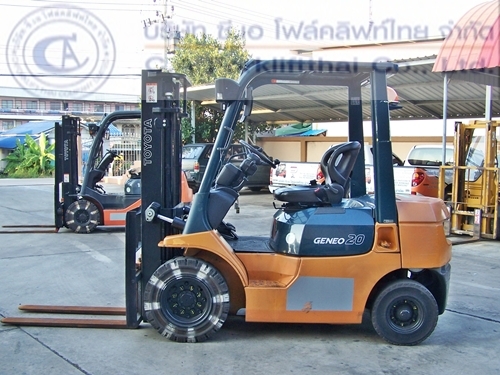 ขาย รถโฟล์คลิฟท์ TOYOTA รุ่น 7-FD20