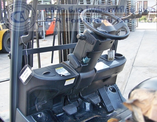 ขาย รถโฟล์คลิฟท์ TOYOTA รุ่น 8-FD18