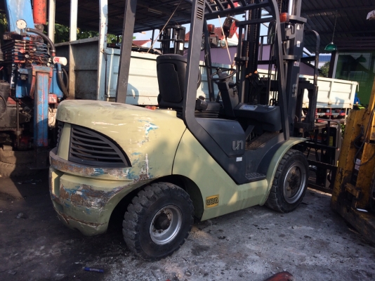 ขาย โฟนคลิป 2.5. ตัน ดีเซล เสา 3 เมตร