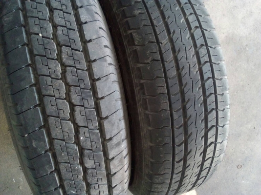 215/70R15 DUNLOP SP LT36 กับ Firestone มี 2 เส้น โทร.081-427-3941 ไอดีไลน์ 0814273941 215/70R15 DUNLOP SP LT36 กับ Firestone มี 2 เส้น โทร.081-427-3941 ไอดีไลน์ 0814273941