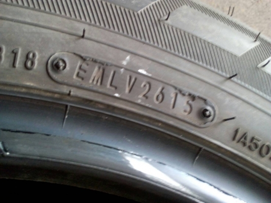 215/70R15 DUNLOP SP LT36 กับ Firestone มี 2 เส้น โทร.081-427-3941 ไอดีไลน์ 0814273941 215/70R15 DUNLOP SP LT36 กับ Firestone มี 2 เส้น โทร.081-427-3941 ไอดีไลน์ 0814273941