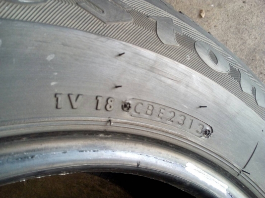 215/70R15 DUNLOP SP LT36 กับ Firestone มี 2 เส้น โทร.081-427-3941 ไอดีไลน์ 0814273941 215/70R15 DUNLOP SP LT36 กับ Firestone มี 2 เส้น โทร.081-427-3941 ไอดีไลน์ 0814273941