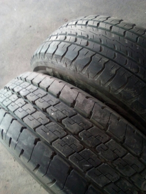 215/70R15 DUNLOP SP LT36 กับ Firestone มี 2 เส้น โทร.081-427-3941 ไอดีไลน์ 0814273941 215/70R15 DUNLOP SP LT36 กับ Firestone มี 2 เส้น โทร.081-427-3941 ไอดีไลน์ 0814273941