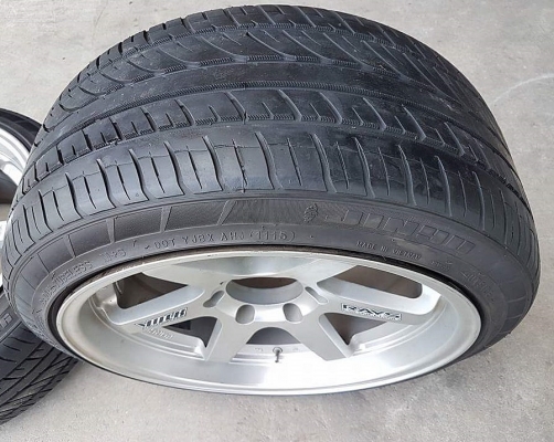 ล้อมือ2 TE37 ขอบ18 กว้าง9.5 6รู139 พร้อมยาง 2 ล้อ