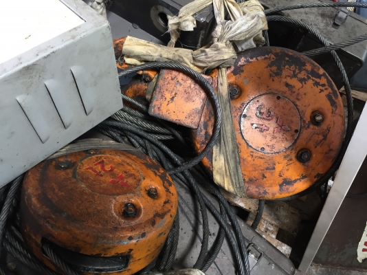 ขายรอกลิฟท์ไฟฟ้า มิตซูบิชิ type R ขนาด3ตันและ 2ตัน : 2ตันราคา 60,000 บาท :3ตันราคา 80,000บาท ใช้งานได้เลยครับ ถอดมาจากโรงงาน