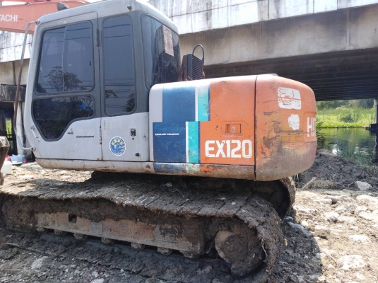 ขาย Hitachi EX120-2 ไฟฟ้าเต็ม  เครื่อง ปั้มดี แขนขุดสวย ช่วงล่างดี เอกสารอินวอยซ์  ราคา 575,000 สนใจสอบถามได้ครับ 091-0206555 อยู่นครปฐม ครับ