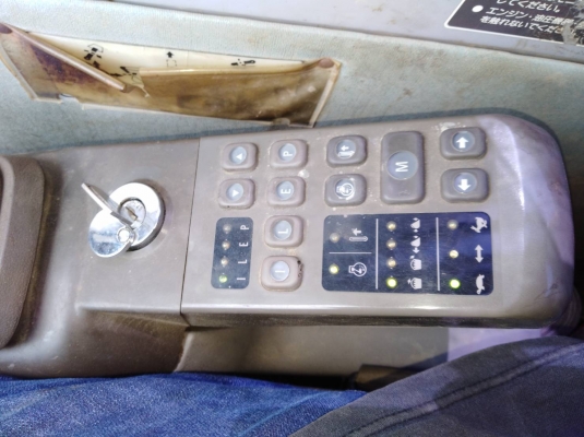 ขาย Hitachi EX120-2 ไฟฟ้าเต็ม  เครื่อง ปั้มดี แขนขุดสวย ช่วงล่างดี เอกสารอินวอยซ์  ราคา 575,000 สนใจสอบถามได้ครับ 091-0206555 อยู่นครปฐม ครับ