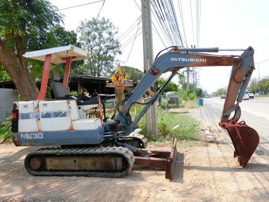 MITSUBISHI ME-30 ขนาดPC-30 คอลโทนสั้นปั๊มนิ้ว<มีVDOให้ชม>รถเก่านอก☎️ติดต่อ 085-5632278 <ราคาต่อรองได้>