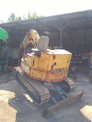 ขอบคุณลูกค้าจาก อ.บ้านกรวด รับรถไปลงงานแล้ว รถแบคโฮ MITSUBISHI MRX35 รถเก่านอกนำเข้า ยังไม่เคยใช้งานในไทย เครื่องดี ปั๊มแรง มีตัวสับคอนโทล สภาพพร้อมใช้งาน มีเอกสารใบอินวอยซ์