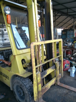 จัดส่งลูกค้า จ.อุดร เรียบร้อยแล้ว รถฟอร์คลิฟต์ MITSUBISHI FG15 รถเก่านอกนำเข้า ยังไม่เคยใช้งานในไทย ยก 1.5 ตัน เสาสูง 3 เมตร มีกระจกหน้า เครื่องดี ปั๊มแรง พร้อมใช้งาน มีเอกสารใบอินวอยซ์