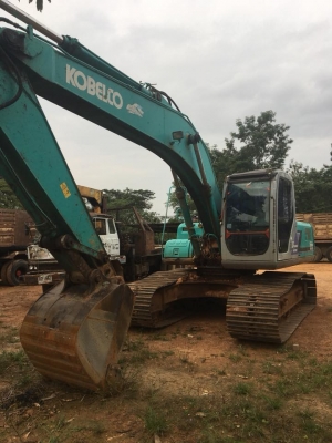 ขาย รถแบ็คโฮ Kobelco sk200-6 yn10 เอกสารเล่มทะเบียน เครื่องแน่น ปั๊มดี ไม่โหลด ไฟฟ้าครบ ช่วงล่างสวย เฟรมดี แผ่นหนา บูม อามร์ สวย เอวขยับนิดหน่อย ราคา 1,190,000 ต่อรอง สนใจ 093-2795977