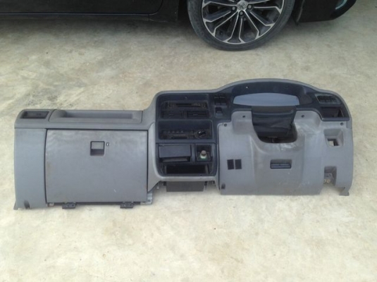 คอนโซล isuzu mu wizard japan ขายเป็นอะไหล่ ตามสภาพ 4000บาท