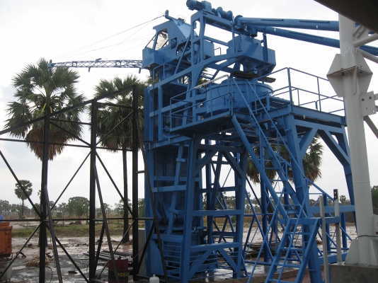 ขายแพล้นท์ปูน ขนาด 30 คิวต่อชั่วโมง โทร 082 1233223