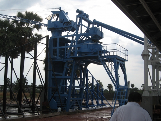 ขายแพล้นท์ปูน ขนาด 30 คิวต่อชั่วโมง โทร 082 1233223